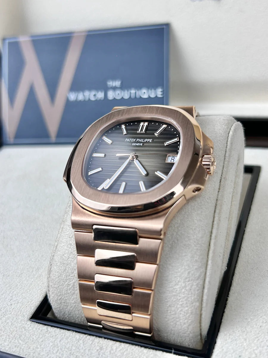 Patek Philippe - Nautilus - Rose Gold - 5711/1R ┃ساعة باتك فيليب أوتوماتيكي + العلبة الأصلية