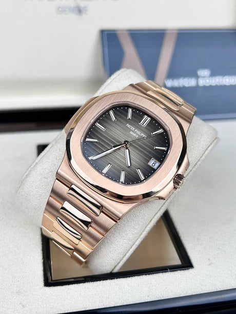Patek Philippe - Nautilus - Rose Gold - 5711/1R ┃ساعة باتك فيليب أوتوماتيكي + العلبة الأصلية